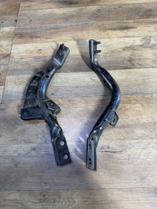 Распорка кузова HONDA ACCORD OEM 74185-SEA-000. 74180-SEA-000 CL7 CL8 CL9 2006