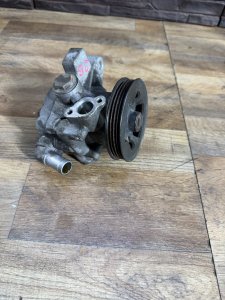 Насос ГУР HONDA ODYSSEY OEM 56100-PGM-043 RA6 RA7 2000