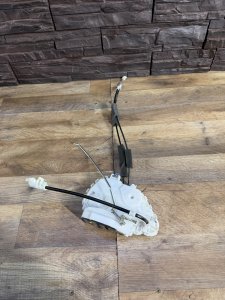 Замок двери передний правый 72110-TL0-J01 HONDA ACCORD