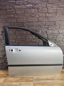 Дверь передняя правая 67010-S0A-000ZZ HONDA TORNEO