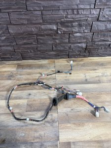 Проводка двери передней левой TOYOTA CAMRY OEM 821523T230A ACV30 2002