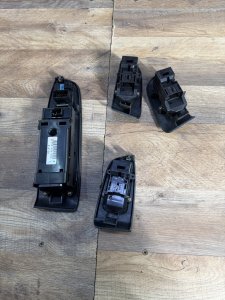 Блок управления стеклоподъемниками HONDA ACCORD TORNEO OEM 83511-S0A-003ZA 35760-S0A-003. 35750-S0A-901. 83561-S0A-J00ZA. 35760-S0A-901. 83711-S0A-J00ZA. 83761-S0A-J00ZA. 35760-S0A-901 CF4 CF4 CF5 CF6 CF7 CL1 CL2 CL3 CH9 1999