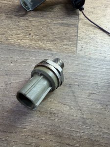 Датчик детонации HONDA MDX OEM 30530-P8F-A01 YD1 2004