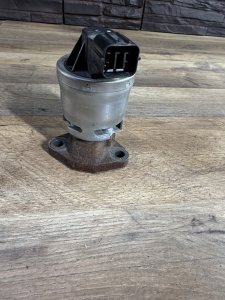 Клапан EGR HONDA ODYSSEY OEM 18011-P8A-A00 RA8 RA9 2000