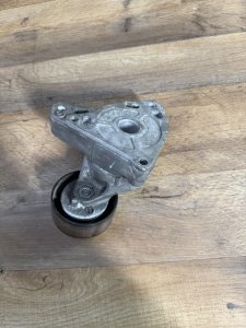 Натяжитель ремня HONDA ACCORD OEM 31170-PNA-023 CL9 CL8 CL7 2007