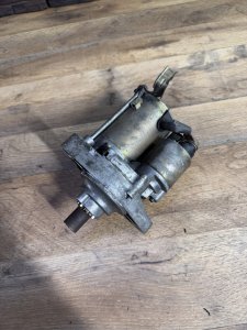 Стартер HONDA ODYSSEY OEM 31200-PFW-J01 RA8 RA9 2002