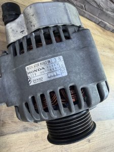 Генератор HONDA ODYSSEY OEM 31100-PFW-J02 RA8 RA9 2002