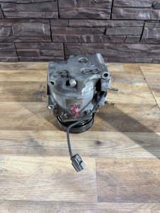 Компрессор кондиционера HONDA ACCORD TORNEO OEM 38810-PCA-006 CF3 CF4 CF5 CF6 CF7 CL1 CL2 CL3 CH9 1998