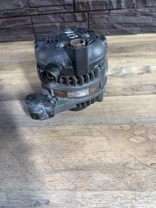 Генератор HONDA MDX OEM 31100-RDJ-A01 YD1 2004