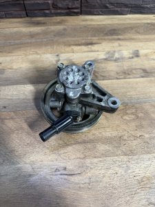 Насос ГУР HONDA MDX OEM 56110-RDJ-A01 YD1 2004