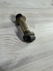 Болт 16X62 передней стойки 90382-S6M-Z01 90119-S6M-Z01 HONDA STREAM