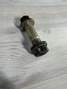 Болт 16X62 передней стойки 90382-S6M-Z01 90119-S6M-Z01 HONDA STREAM